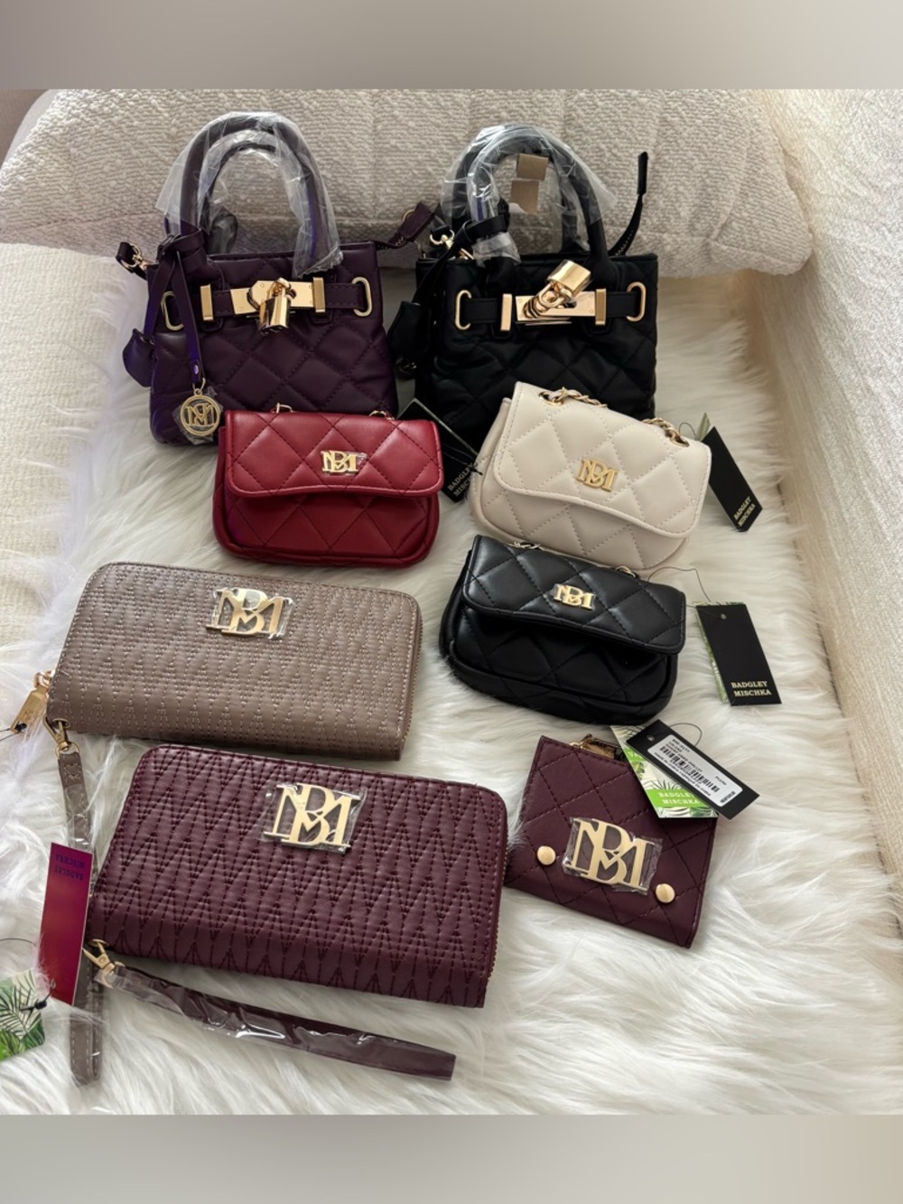 8pcs Badgley Mischka Vegan Leather Mini purse & wallet NEW retail$512